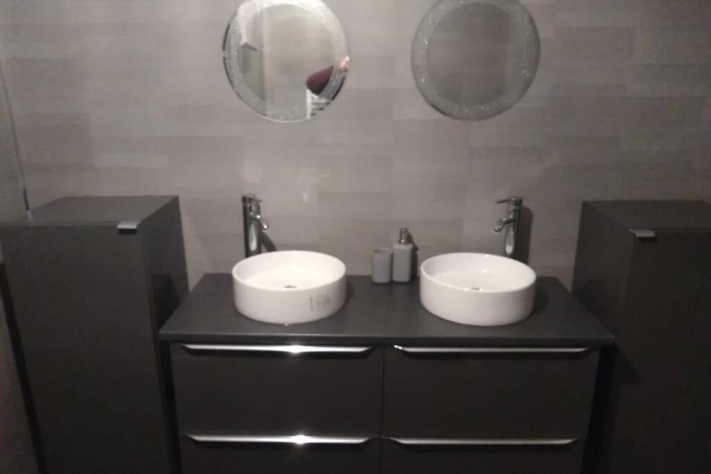 The Cottage - Hot Tub - Nr Glasgow - Self Check-In Coatbridge Extérieur photo